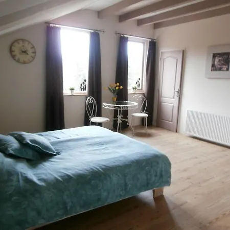 Chambres D'hotes La Tulipe Bed & Breakfast Champdray