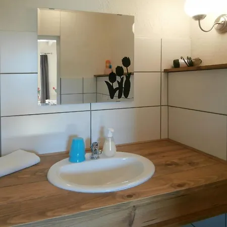 Chambres D'hotes La Tulipe Oda ve Kahvaltı