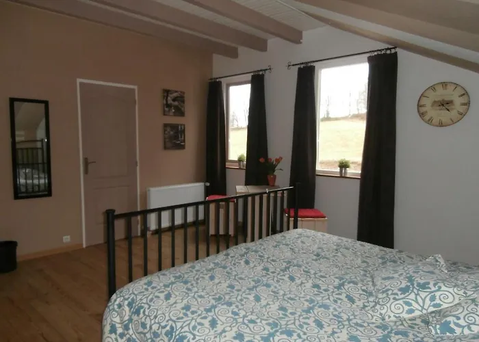 Chambres D'hotes La Tulipe Bed & Breakfast Champdray