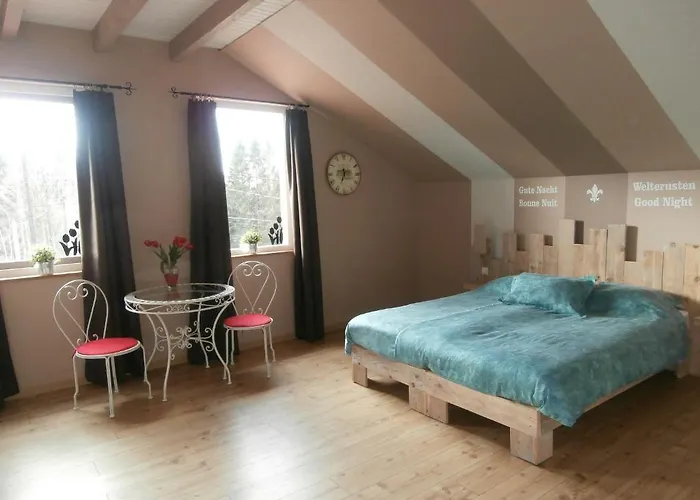 Chambres D'hotes La Tulipe Bed & Breakfast *